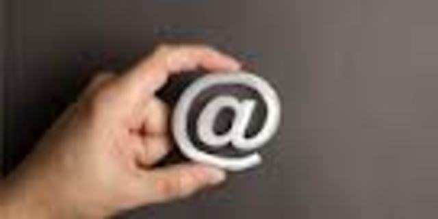 חשיבה מחודשת והיערכות רב תחומית  בעקבות פריצת האינטרנט בשנות ה-90 תוכנית תקשוב שלב א'