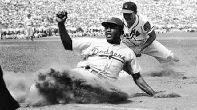Jackie Robinson Breaks the Colour Barrier