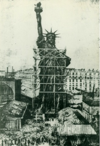 The Statue is formally presented