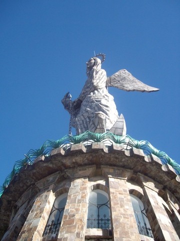 Virgen de Panecillo