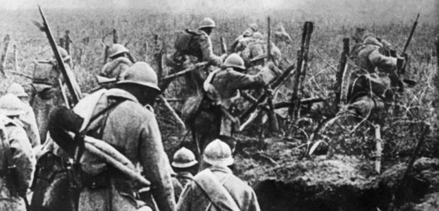 The First World War ends