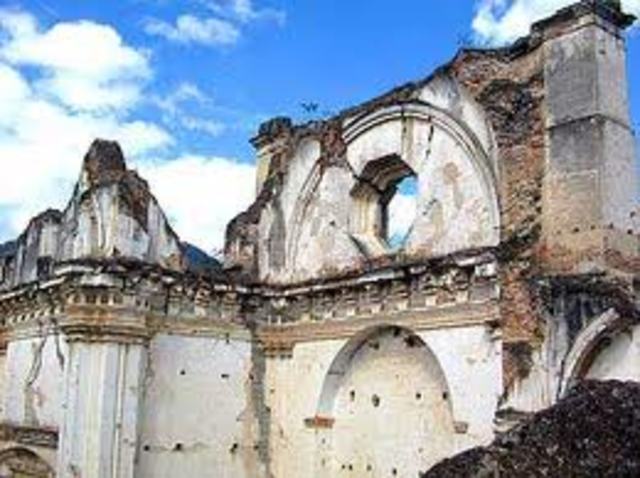 7.	Nuevamente terremotos siguen destruyendo la ciudad en 1651 y 1689