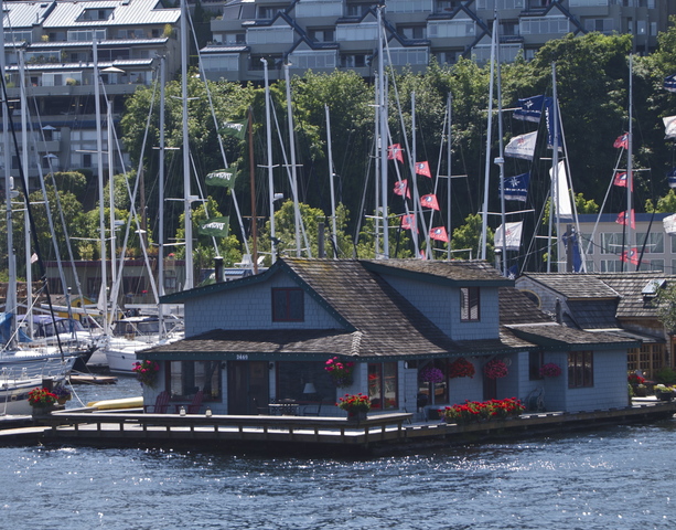 House boat in Seattle