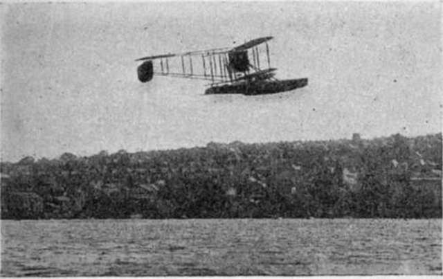 Sopwith Bat Boat first flown