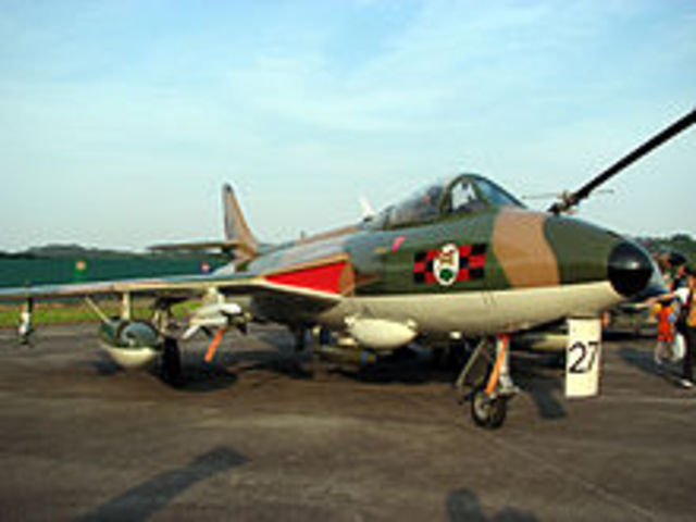 Hawker Hunter introduced