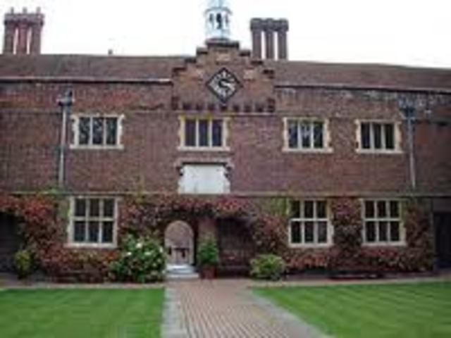Kings Manor School,Guildford:first state school to be privatised