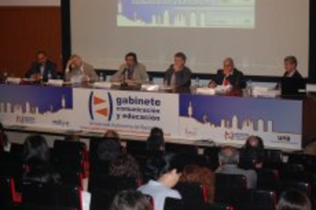 I Congreso Internacional de Comunicación y Educación: estrategias de alfabetización mediática