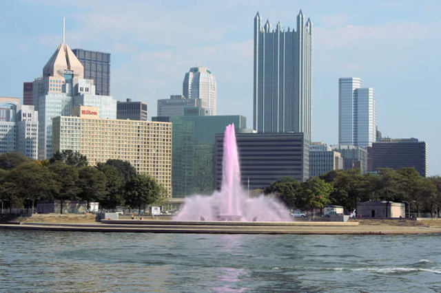 Pittsburgh Fountain at Point Reopens