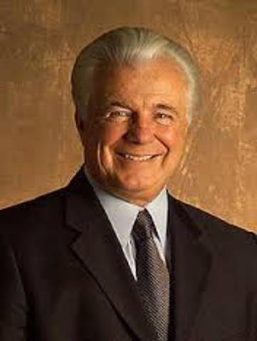 Mayor Bob O’Connor dies while in office