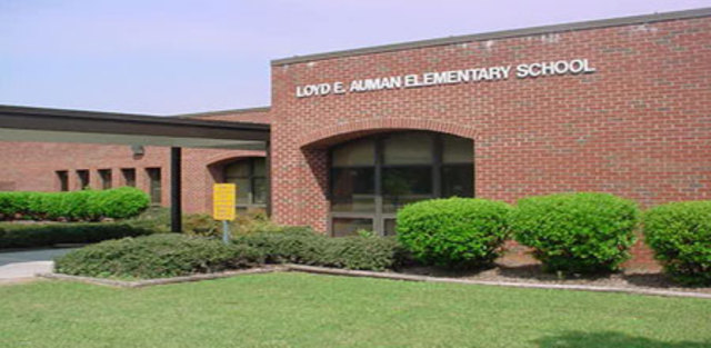 Teaching 1st Grade at Loyd Auman Elementary