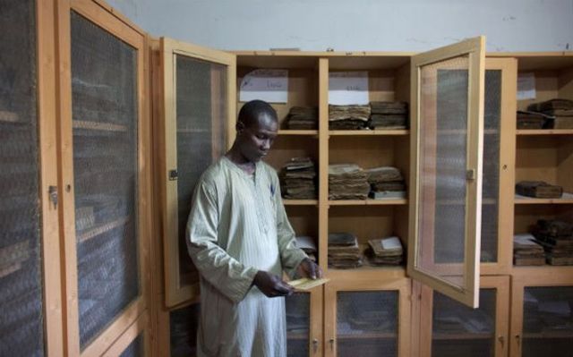 Islamist Rebels Destroy Ancient Manuscripts of Timbuktu