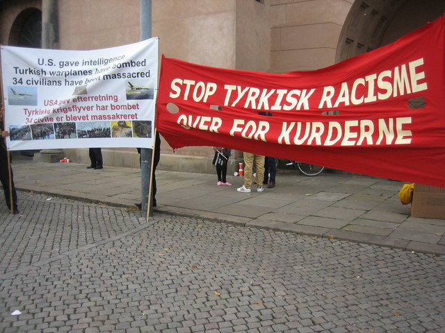 8 Kurdish civilians arrested in DK