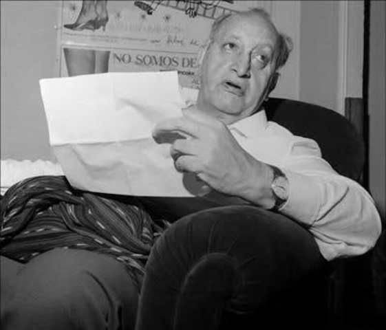 CAMBIO DE PAIS DE EXILIO