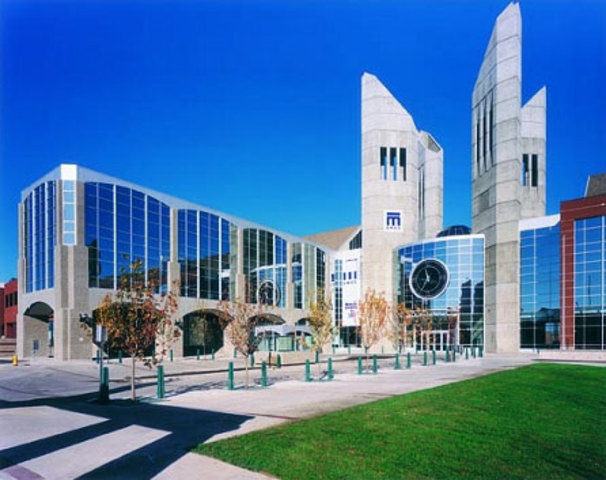 Jamie starts College taking a B of A Major Sociology, minor Philosophy/Psychology