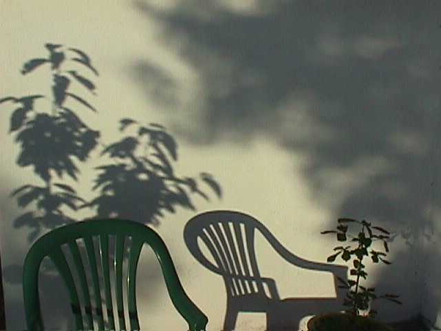 Statsminister Poul Schlüter går af pga Tamilsagen.