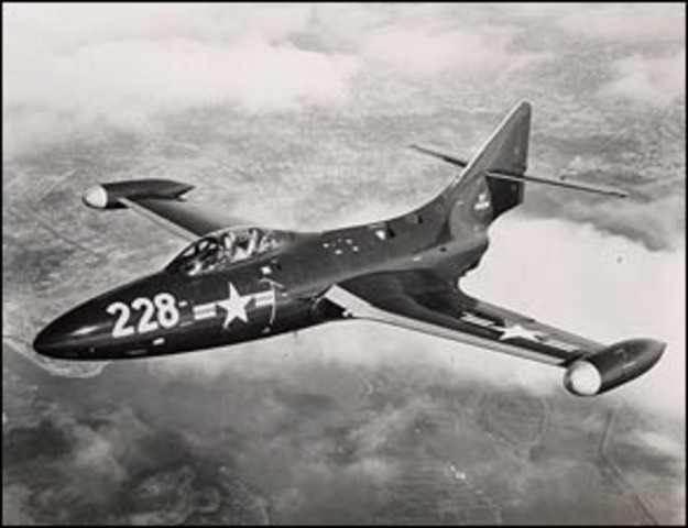 Grumman produces its first jet fighter, F9F Panther.