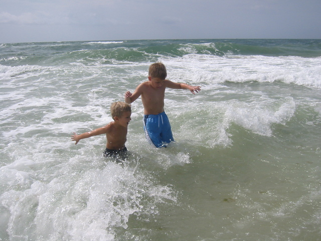 My cousin gets married in Gulf Shores, Alabama
