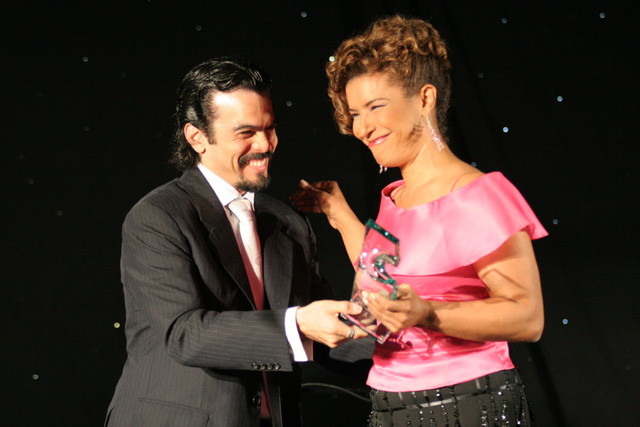 Noticia del Momento en Televisión a Ivonne Solla