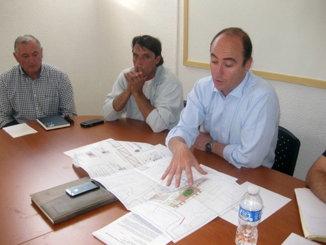 Intento por sofocar el malestar en el Albaicín