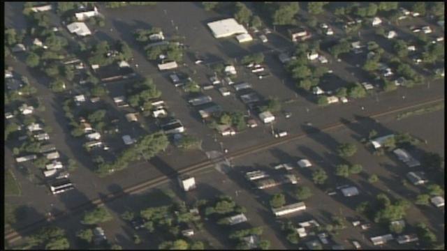 Mississippi River at St. Louis crests