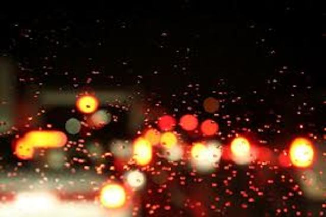 Primeras luces nocturnas