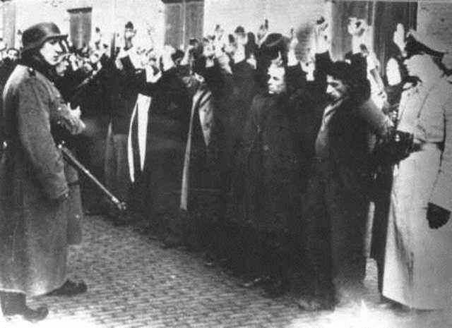 Nazis begin rounding up Jews