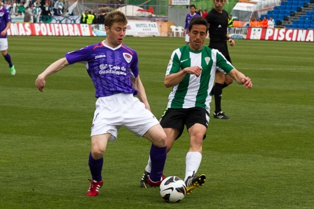 Vicente se marcha unilateralmente