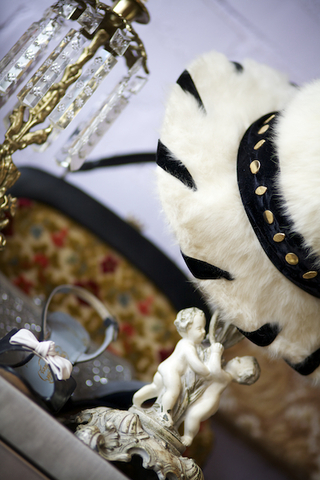 Best Vintage Clothing StoreIQ Smart List 2011 - April 2011