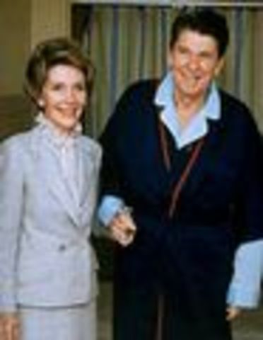 Assasination Attempt of President Reagan (6)