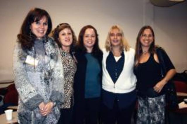 Arrancó la escritura colaborativa. Invitación a coloquio de la Carrera.