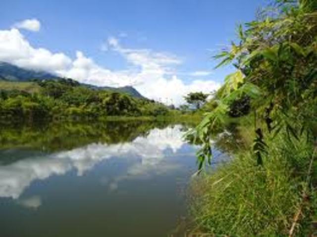 REUNIONES DE ING AMBIENTAL Otras reuniones celebradas en diferentes partes del mundo de manera paralela a las señaladas fueron: Chosica, Perú 1976; Managua 1982, Cocoyoc, México 1984, Caracas 1988; Buenos Aires 1988; Brasil en 1989 y Venezuela 1990.