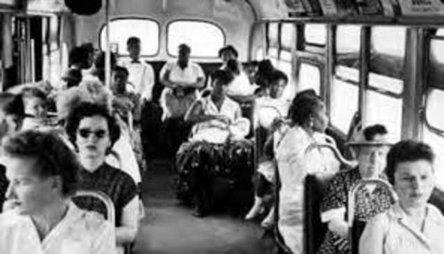 Workers strike and Esperanza agrees and fiights with Miques