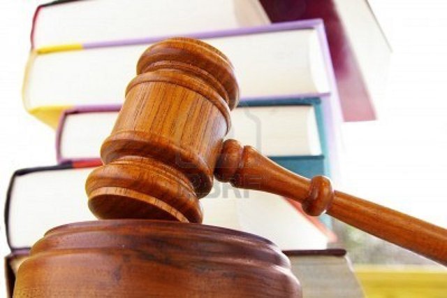 CATEDRA DE CONSTITUCIONAL