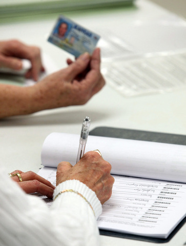 U.S. Supreme Court strikes down Prop 200 requirement