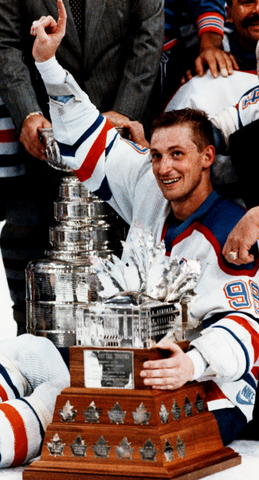 Gretzky and the Oilers win their 4th championship in 5 years