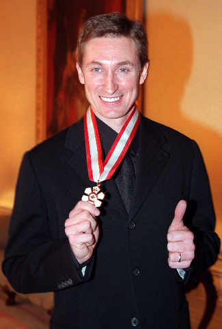 Gretzky is appointed to the Order of Canada