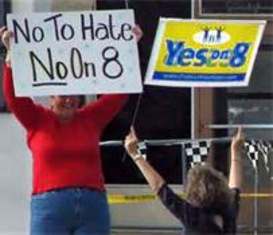 Calif. voters approve Prop 8, amending consitution to ban same-sex marriage