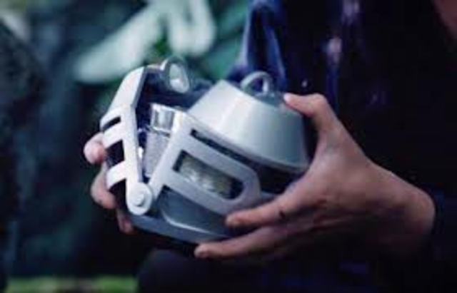 Haymitch Sends Medicine For Katniss' Burns