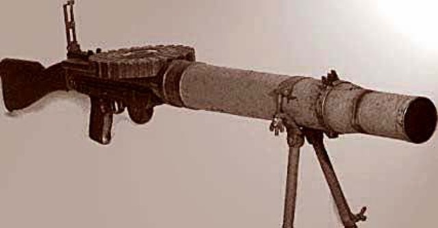 Lewis Gun was created