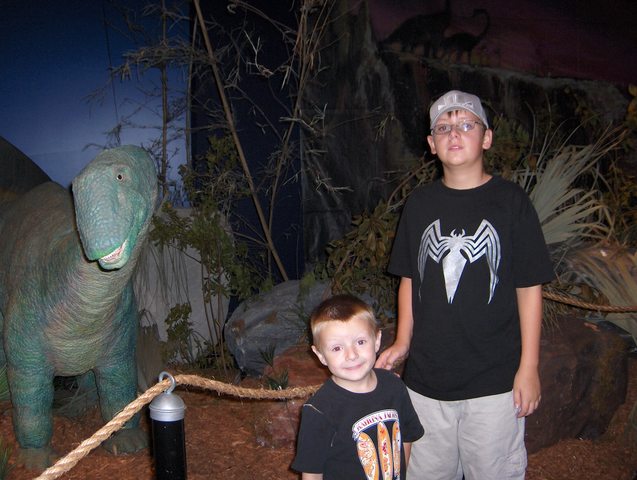 Trip to Mosh to see the dinasours