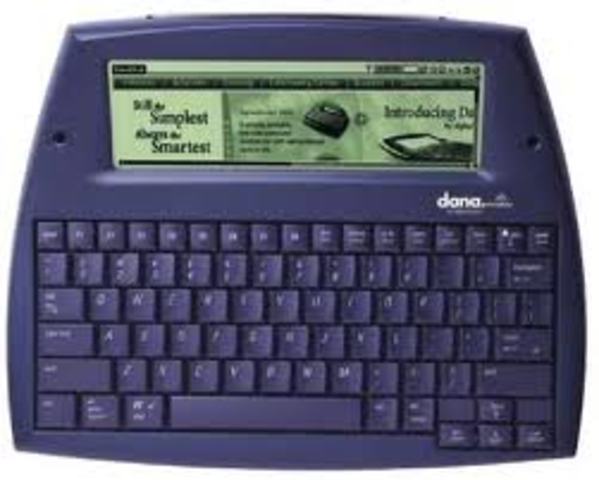 Alpha Smart, 1993, NEO DirectInc. Teclado individual, facil de transportar, alumnos menos intimados.