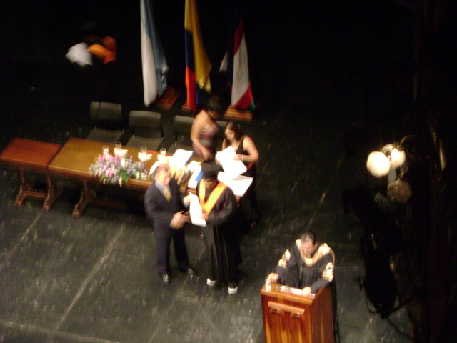 DIEGO SE GRADUA EN TECNICO EN TELECOMUCACIONES