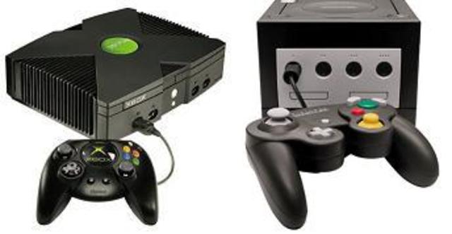 Microsoft and Nintendo introduce their generation systems.