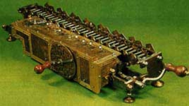 Máquina multiplicadora de Leinbitz