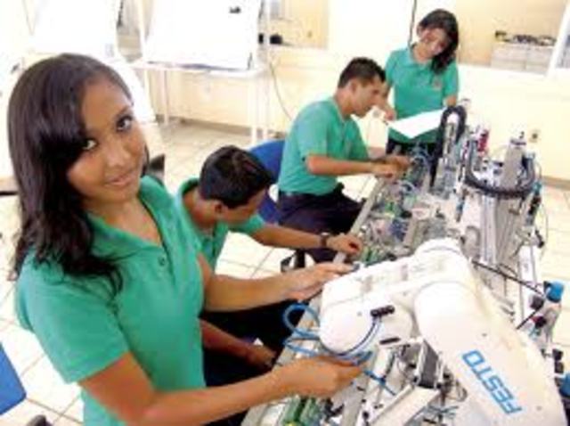 Iniciosde estudios primera promocion.