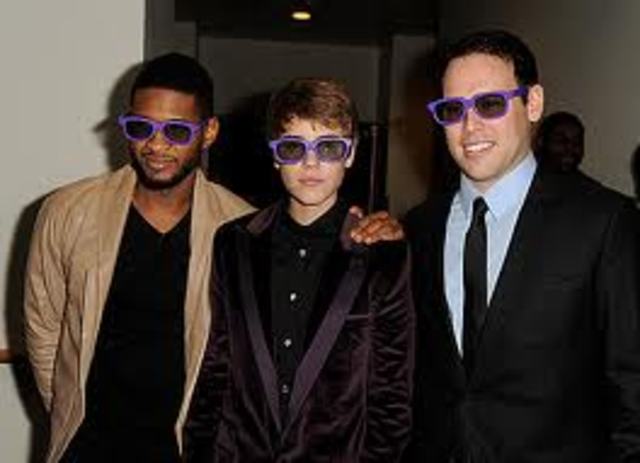 Signed his first record label