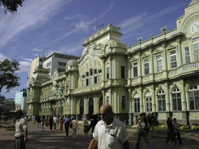 Creación de Ley de correos  de Costa Rica / Creación de Administración General