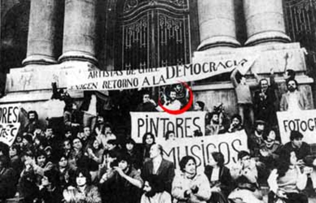 Primera protesta nacional contra la dictadura