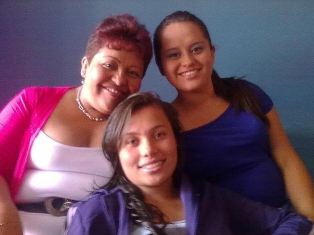 mama ZORAIDA INES MORALES CAMACHO