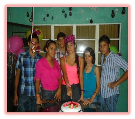 mis 18 con amigos y mi familia